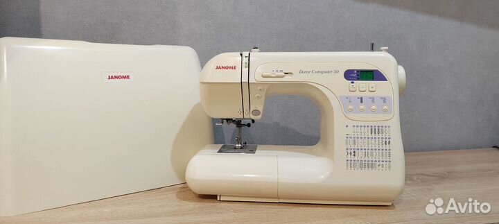 Швейная машина Janome DC 50