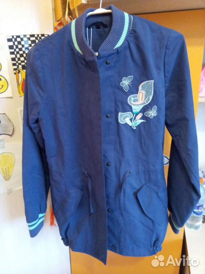 Ветровка для девочки