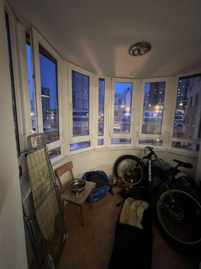 1-к. квартира, 53 м², 3/6 эт.