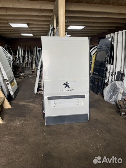 Задняя левая дверь Пежо боксер 3