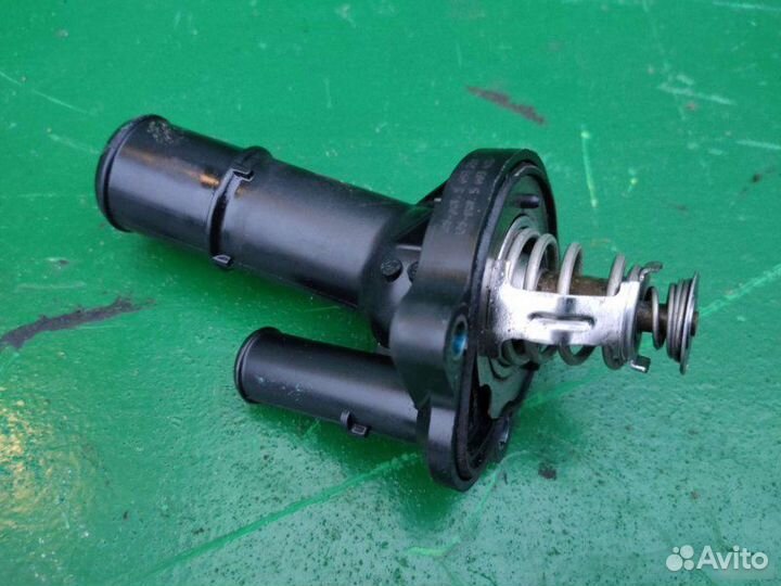 Корпус термостата Ford Focus 2 2.0