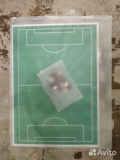 Интеллектуальная настольная игра футбол
