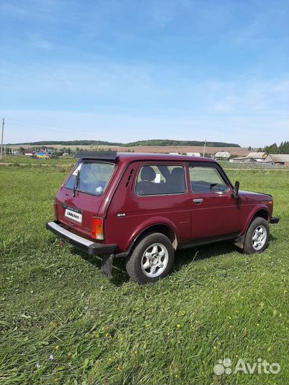 LADA 4x4 (Нива) 1.7 МТ, 2003, 71 000 км