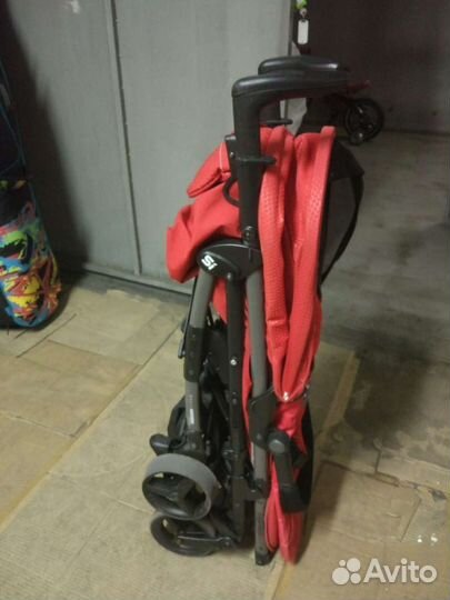 Прогулочная коляска peg perego si