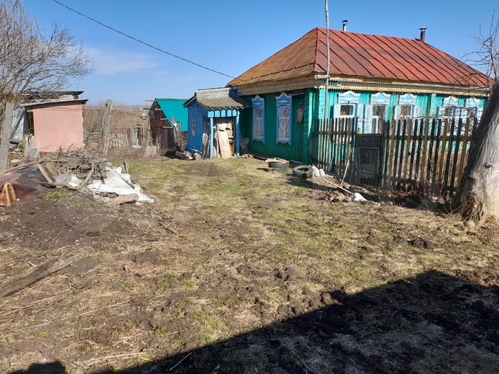 Дом 35,9 м² на участке 25,9 сот.