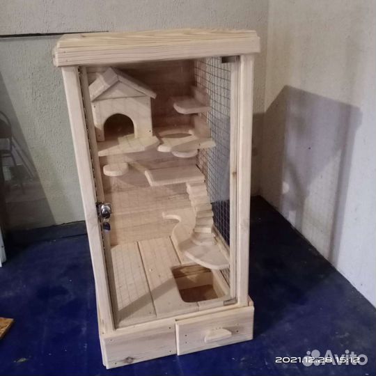 Клетка витрина для шиншиллы