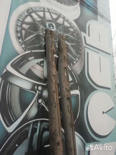 Накладка на порог Ford Focus 2