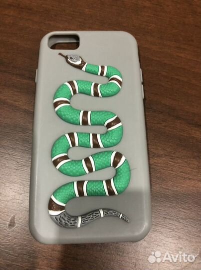 Чехлы на iPhone 6/6s бесплатно