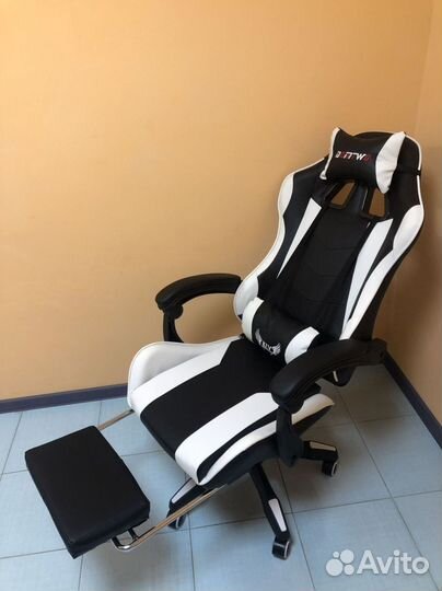 Компьютерное кресло офисное с функцией массажа