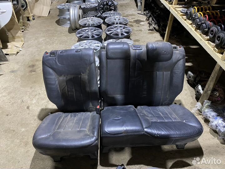 Мерседес ML W164 сиденье заднее