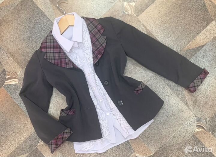 Школьная форма для девочки. Рубашки