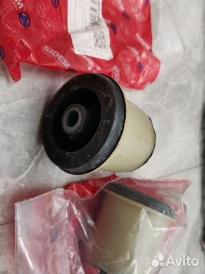 Сайлентблоки зад. балки Опель Корса