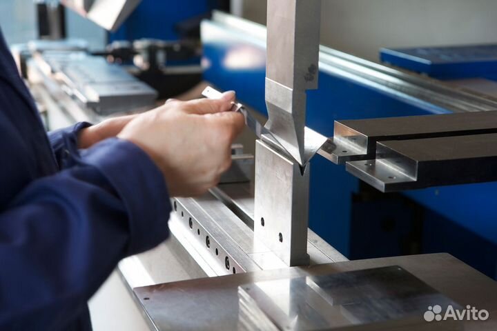 Гибка, лазерная резка, вырубка и сварка металла