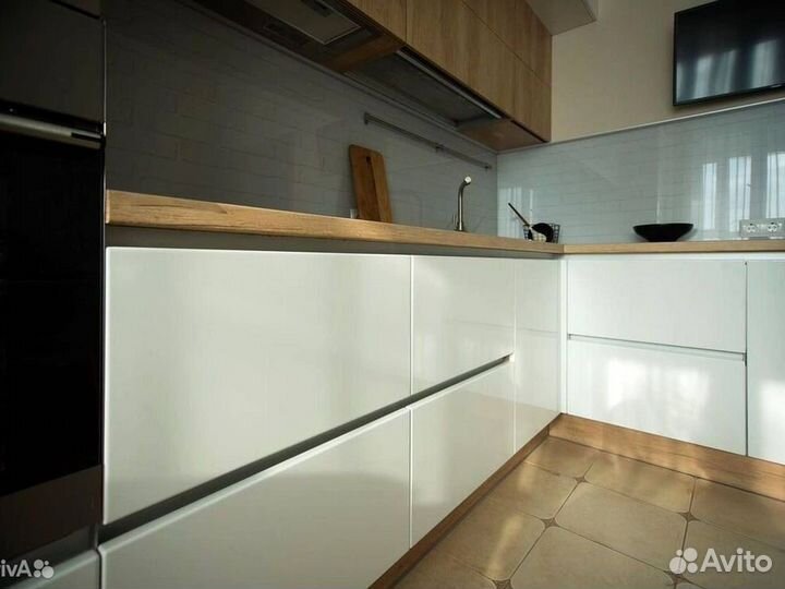 Кухонный гарнитур на заказ под ключ