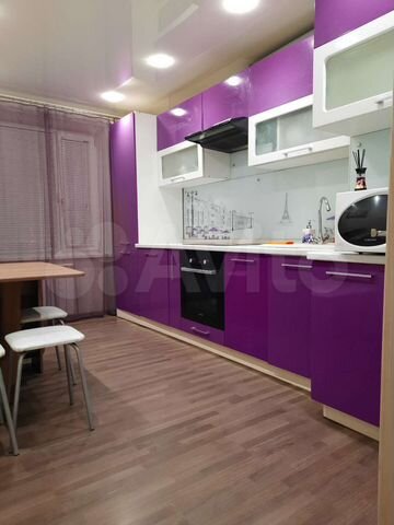3-к. квартира, 79 м², 1/9 эт.