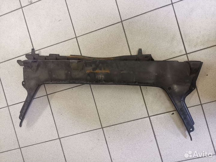 Накладка багажника Mercedes w202