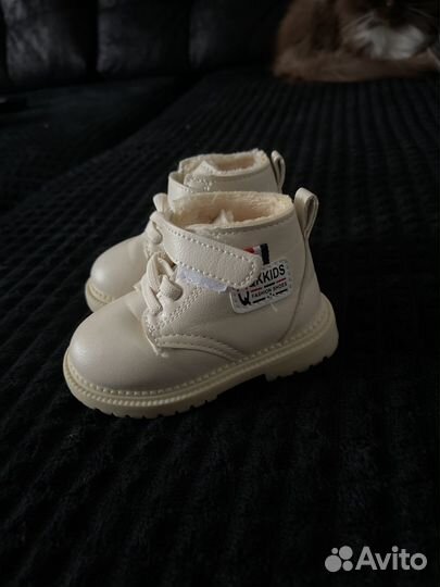 Ботинки демисезонные для девочки 15 размер