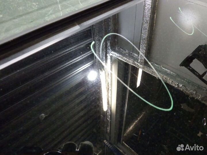 1223282 BMW X5 стекло люка крыши 2021