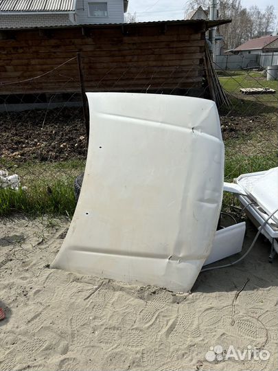 Капот от nissan sunny fb15