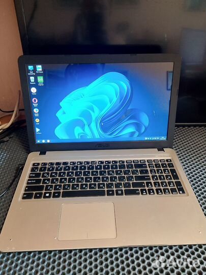 Ноутбук Asus X540S