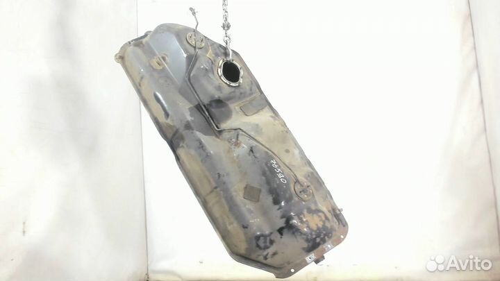 Бак топливный Toyota Previa (Estima), 1994