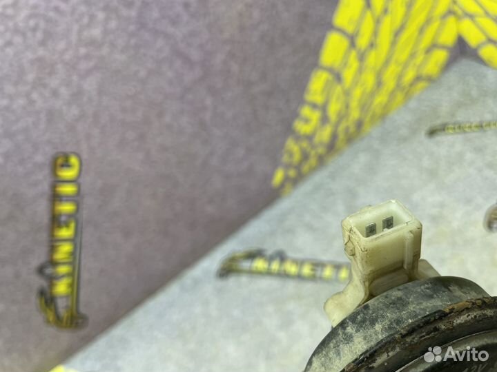 Звуковой сигнал Клаксон Рено Дастер