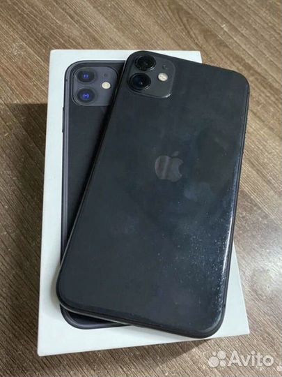 iPhone 11, 64 ГБ