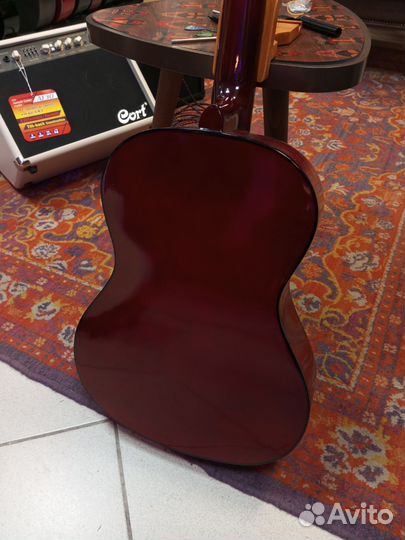 Классическая гитара Белуччи новая