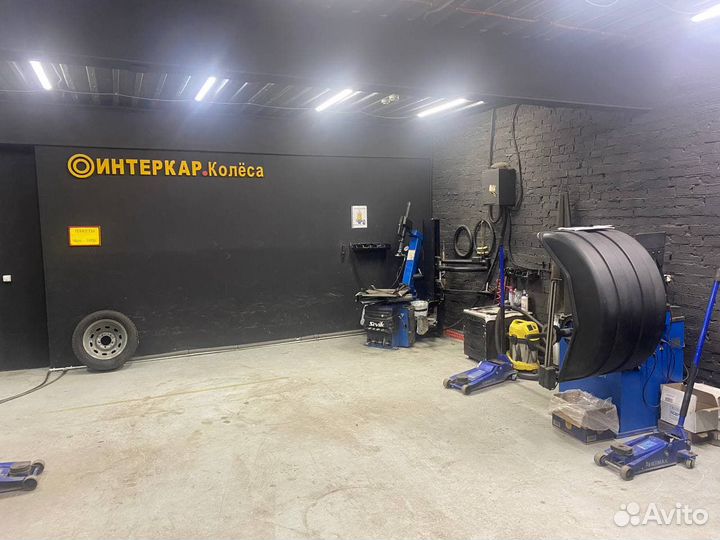 Nokian Tyres Hakkapeliitta 10p SUV 215/65 R16