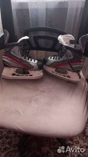 Хоккейные коньки bauer