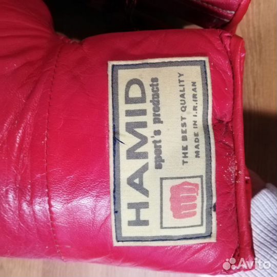 Перчатки для кикбокса и бокса