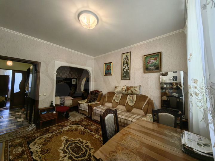 2-к. квартира, 54,3 м², 1/2 эт.