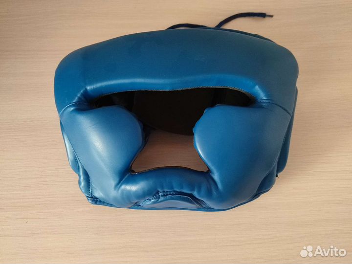 Боксерский шлем Demix