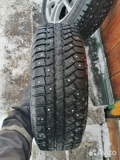 Колеса зимнии