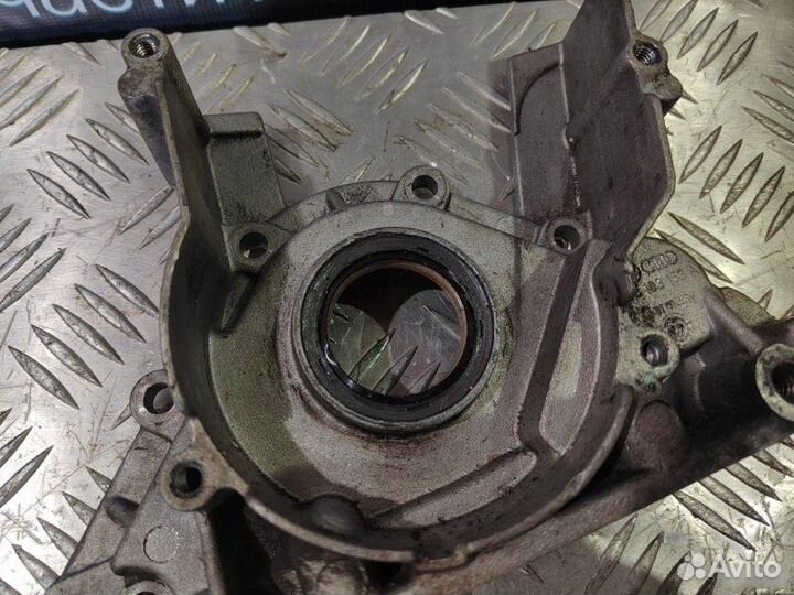 Крышка двигателя передняя Volkswagen Passat B5 1.6