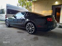 Ford Mustang 3.7 AT, 2011, 175 000 км, с пробегом, цена 2 000 000 руб.