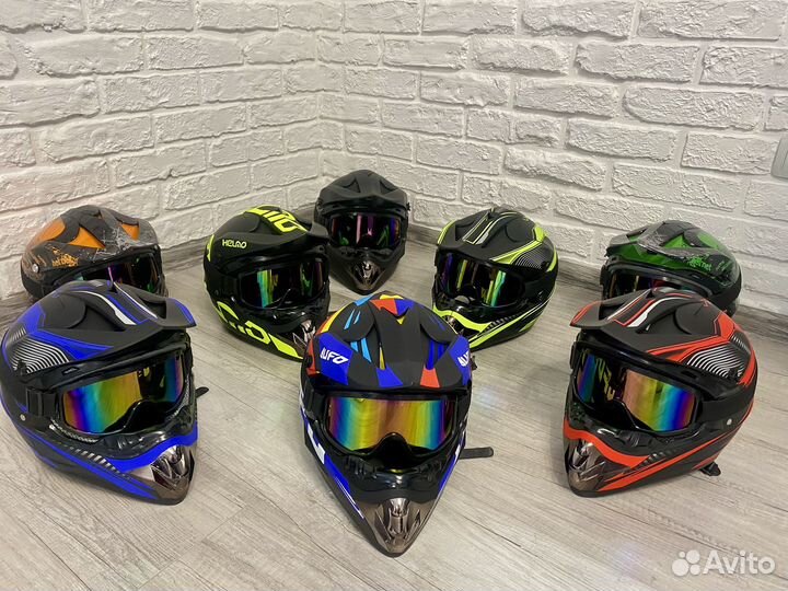 Шлем для мотокросса