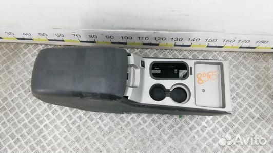 Подлокотник центральный ford edge 1 (89F05IX01)