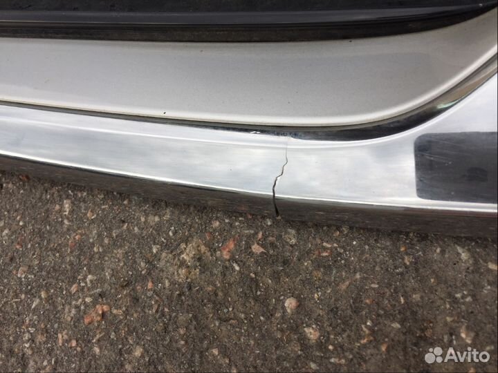 Решетка радиатора дефект Mitsubishi Outlander 2016