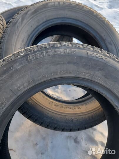 Bridgestone Blizzak VRX 165/70 R14