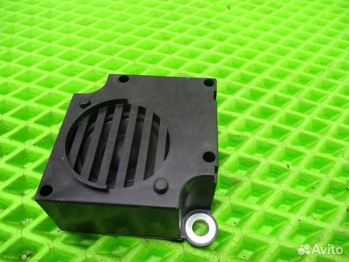 Динамик Mitsubishi Pajero Sport 3