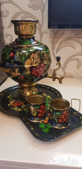 Самовар электрический поднос, 2 подстаканника