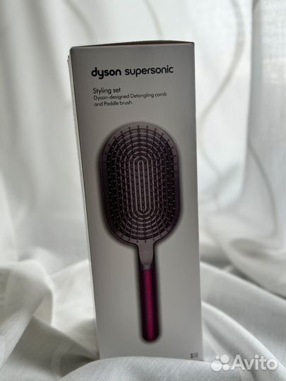 Набор расчесок Dyson Brush Kit VincaBlue новый