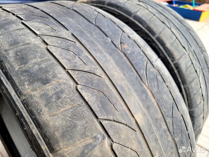 Nitto NT555 G2 245/40 R19 98Y