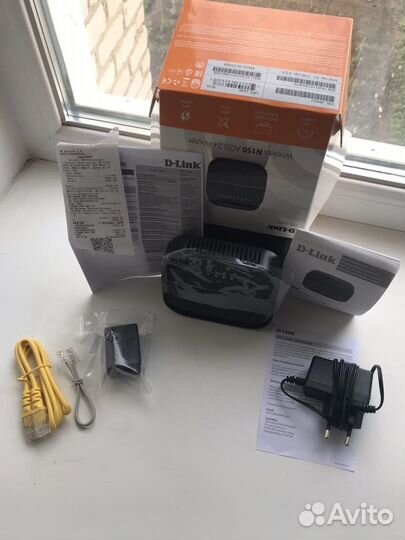 Wi-Fi маршрутизатор (роутер) D-Link DSL-2640U/R1