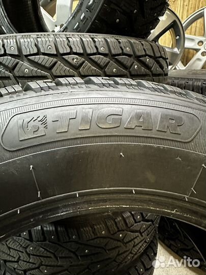 Tigar SUV Ice 215/65 R17