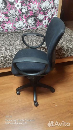 Компьютерное кресло