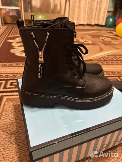 Ботинки женские 38