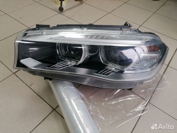 Левая блок фара на BMW X5 F15 (2013-2018)
