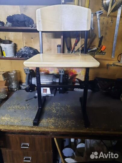 Стулья школьные и для садика